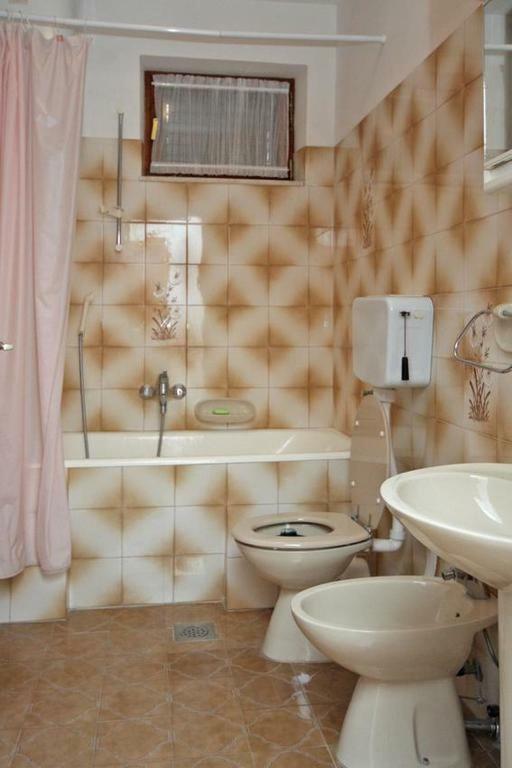Apartmani Ujdur Omiš Kültér fotó